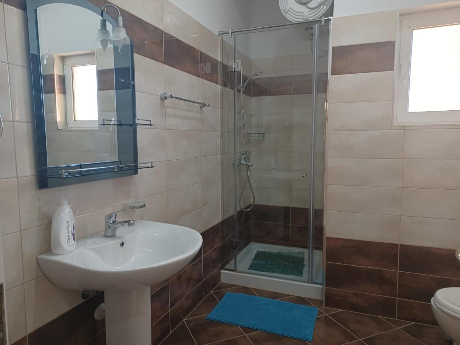 Apartment Eclipse Sarandë Eksteriør bilde
